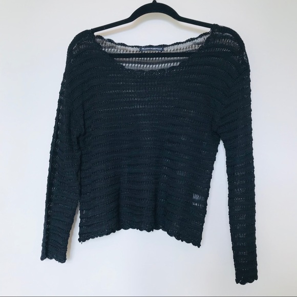 Brandy Melville Mesh Long sleeve Top - Picture 4 of 9